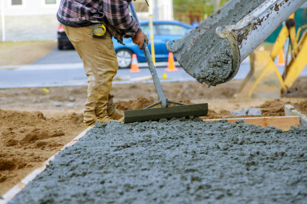 Best Driveway Concrete Repair  in Atwater, MN